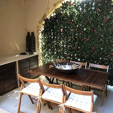 شقة In Mit Moeblierter Terrasse فيلاّسيمِيوس